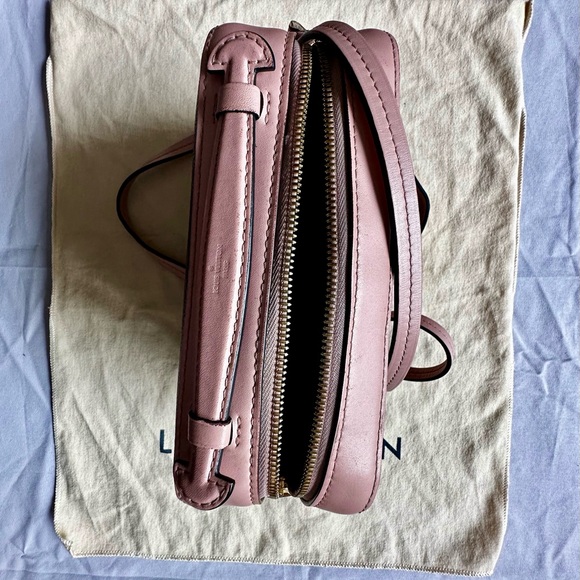 Louis Vuitton Saintonge in Rose Poudre - Picture 8 of 15